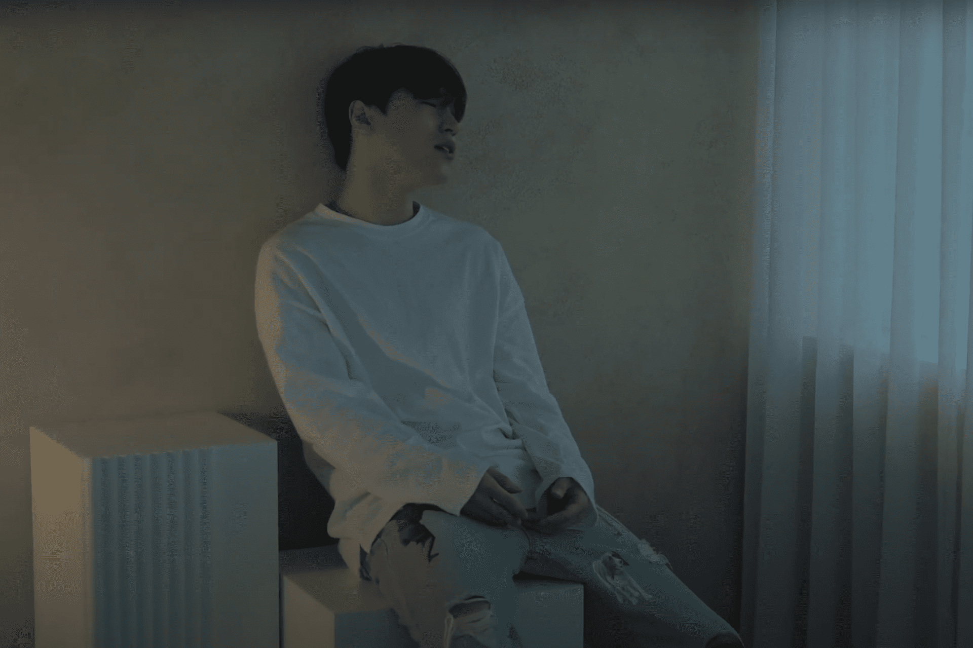 WATCH: Kim Jeong_uk Is Still In Your “Corner” In Laid Back MV - What